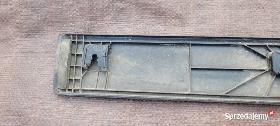 HYUNDAI TUCSON III LISTWA DRZWI TYŁ PRAWY TYLNA Ruda Śląska