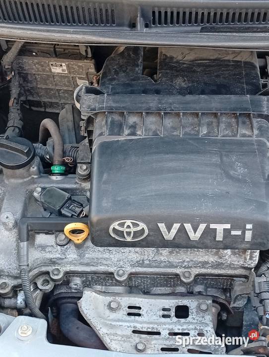 Sprzedam samochód Toyota Yaris 87KM Yaris Piaski