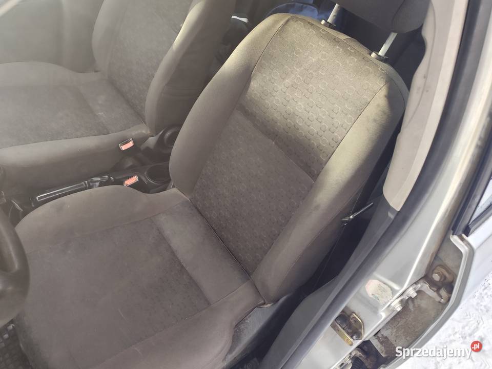 Ford Focus mk1 16 benzyna Płock