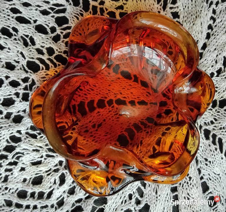 Popielniczka Huta szkła Ząbkowice Porcelana i szkło kujawsko-pomorskie Nakło nad Notecią