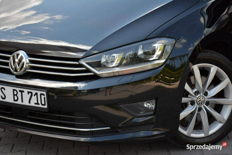 Volkswagen Golf Sportsvan Front Assist BiXenon Rok produkcji 2017