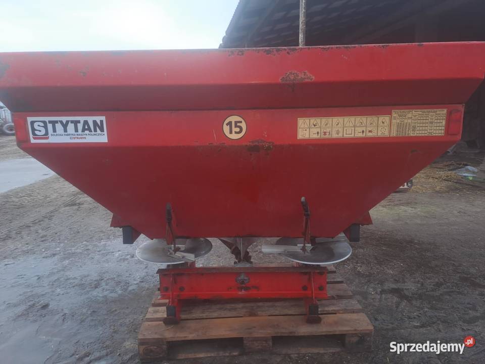 Rozsiewacz STRUMYK 1000 l sprzedam