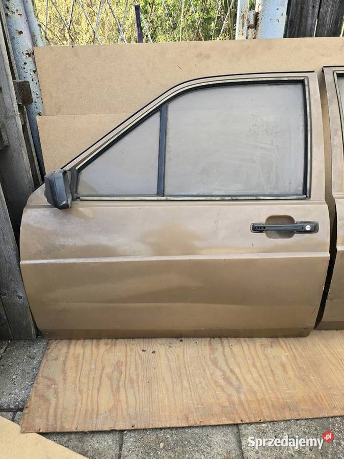 Drzwi prawe lewe passat b2 kombi b32 Drzwi Jaworzno