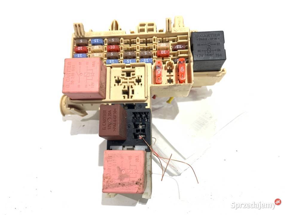 SKRZYNKA BEZPIECZNIKÓW OPEL MOVANO B Bus 23 125