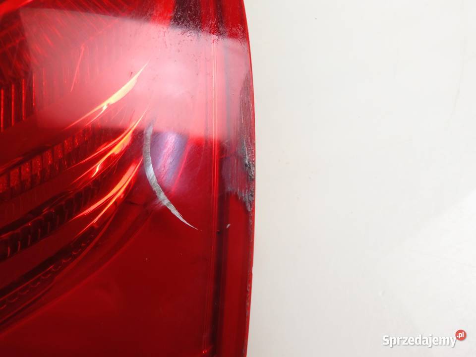 LAMPA LEWA TYLNA AUDI Q7 4L 4L0945093F