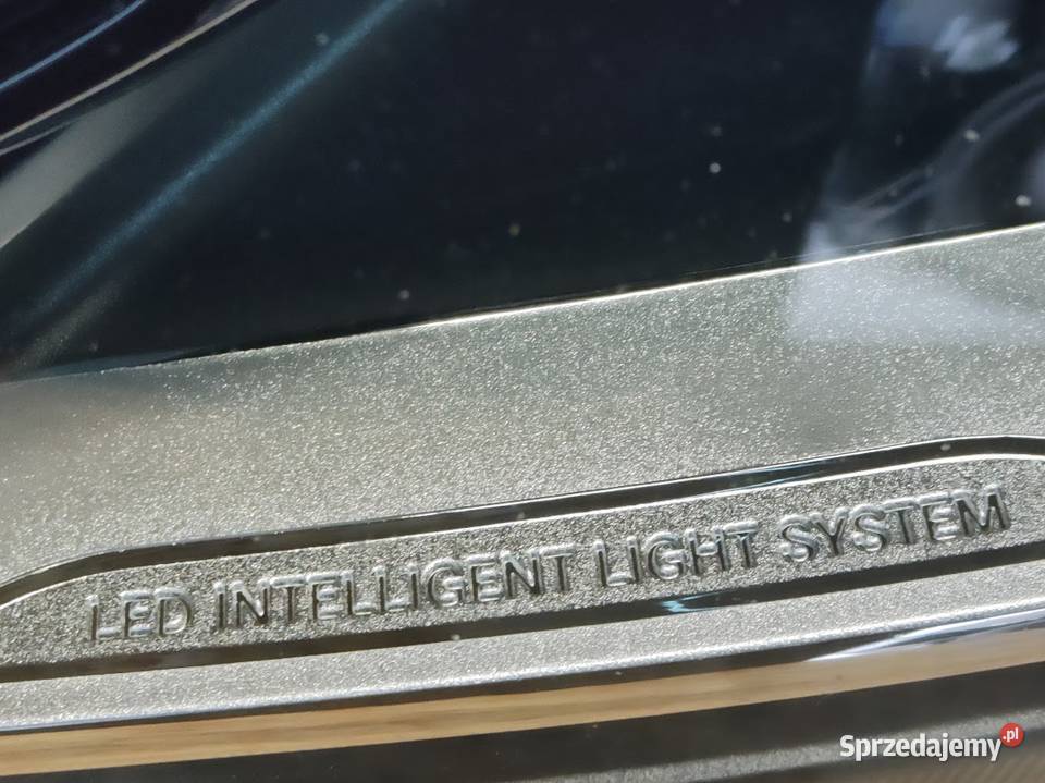Lampa Intelligent Light System Lewy Przód dostawcze