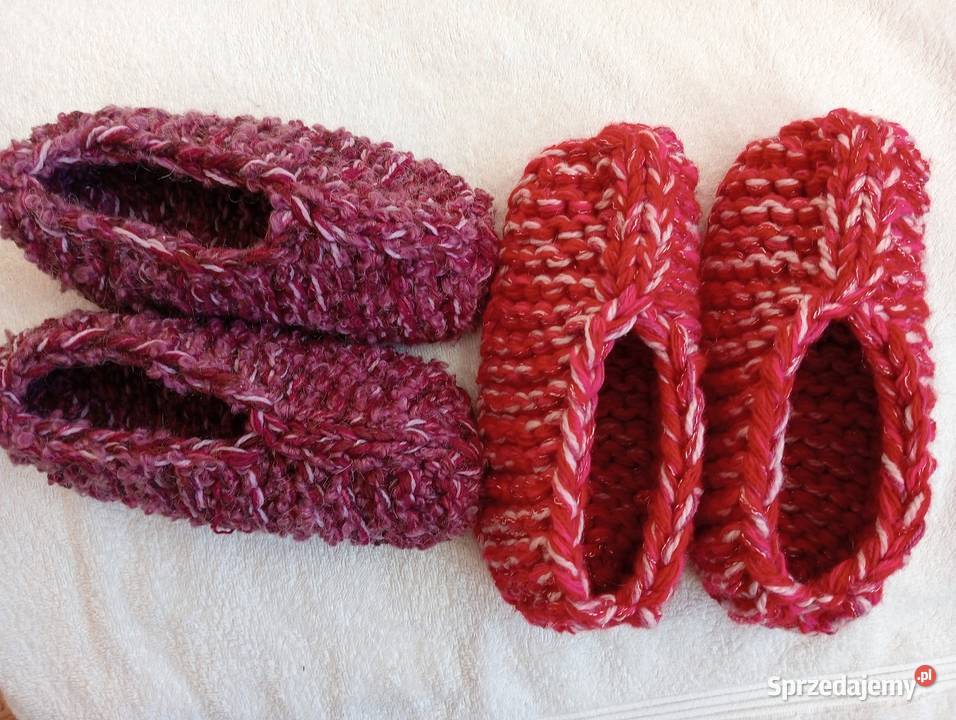 2 pary grubych kapci z włóczki 3640 czerwony wielkopolskie Złotów