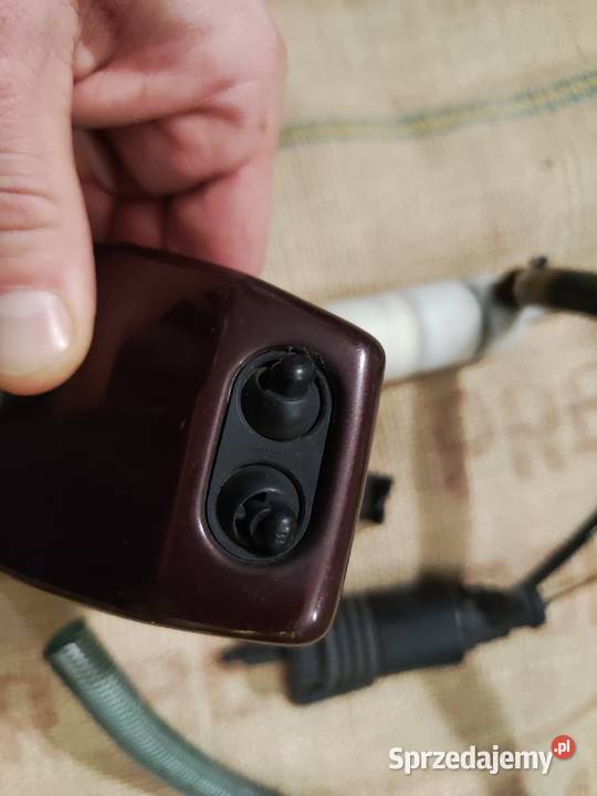 Audi 80 B4 spryskiwacze lamp reflektorów komplet