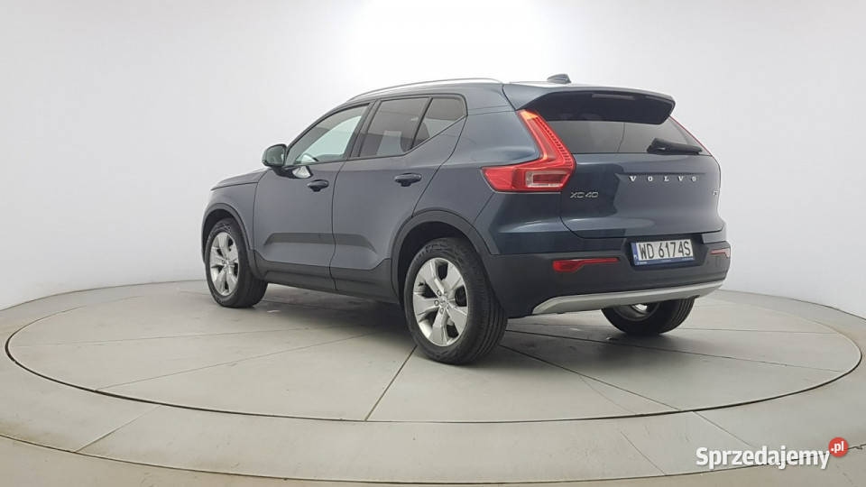 Volvo XC 40 T3 Momentum Pro Z Polskiego Salonu nieuszkodzony Warszawa