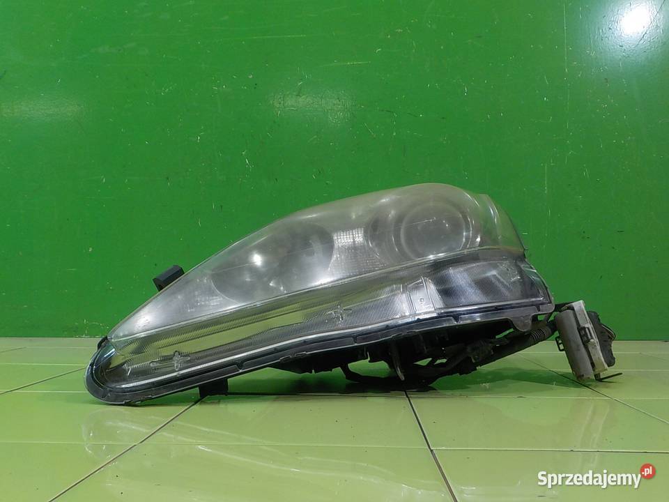 LEXUS IS II LIFT 25 B 10r SEDAN 4D lampa lewa osobowe Suków