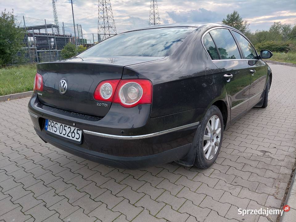 Vw Passat Sedan salon polska relingi dachowe Mielec