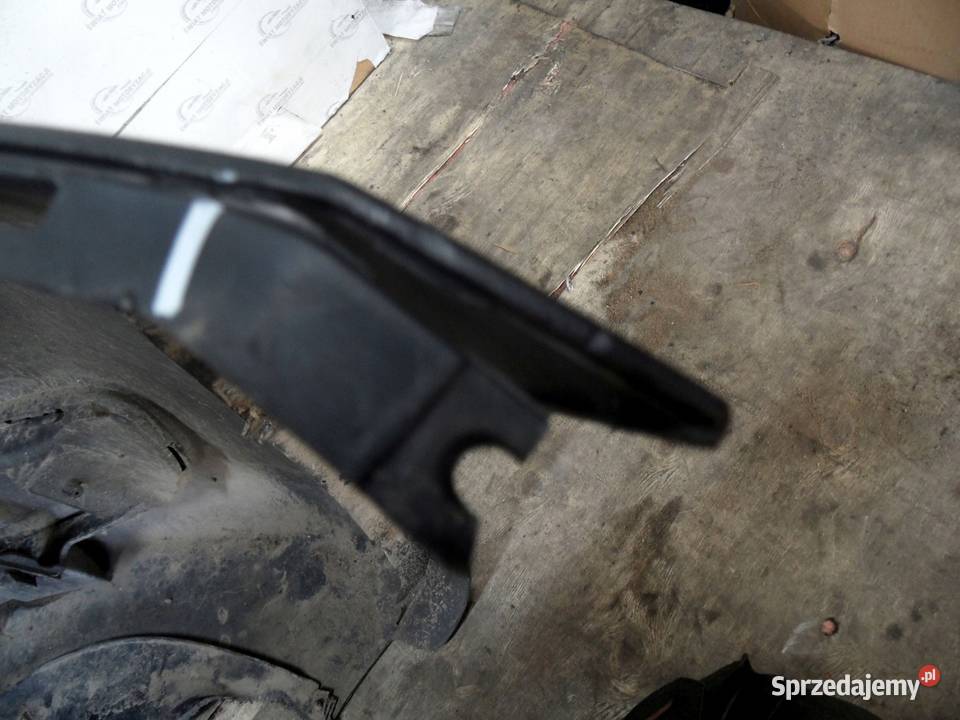 VOLKSWAGEN CADDY III LIFT 12r zderzak przód Kielce