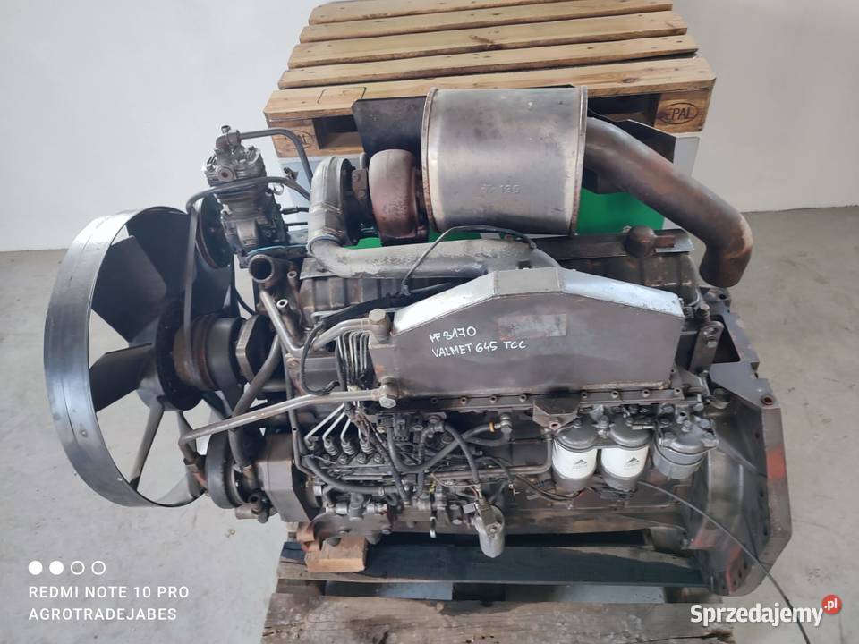 Silnik Massey Ferguson 8170 Pozostałe wielkopolskie Wilkowo