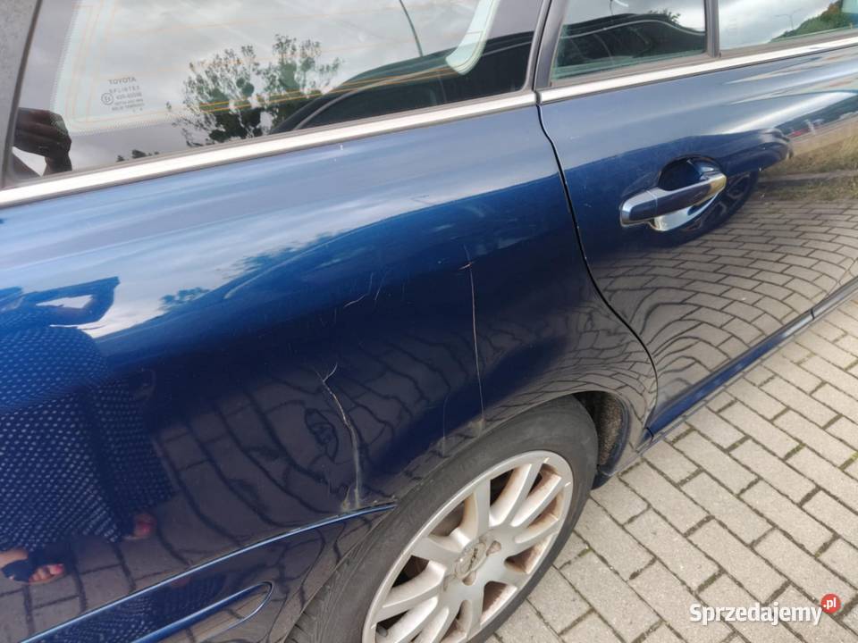 Toyota avensis benzyna+LPG Rumia