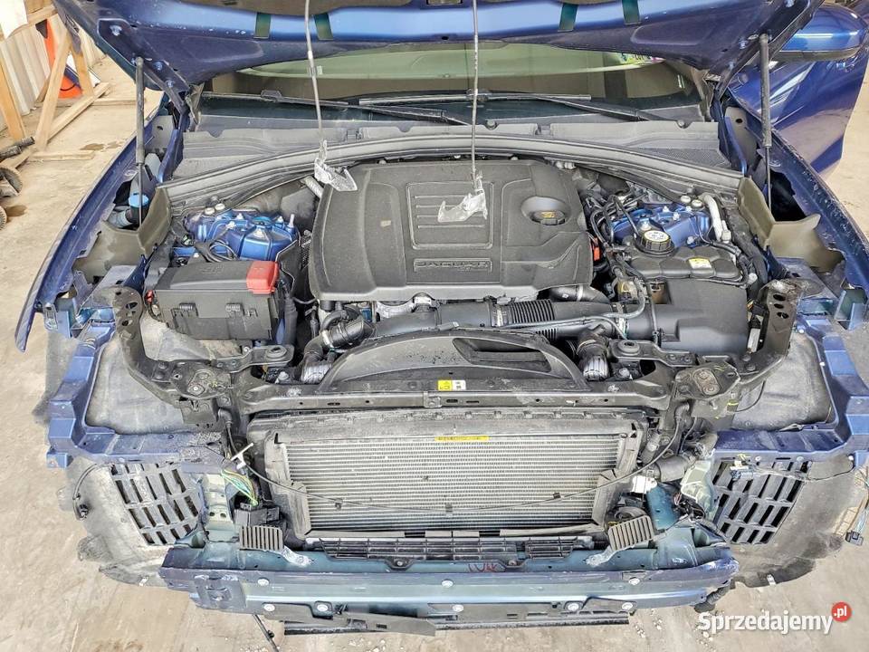 Jaguar Fpace w drodze do EU Warszawa