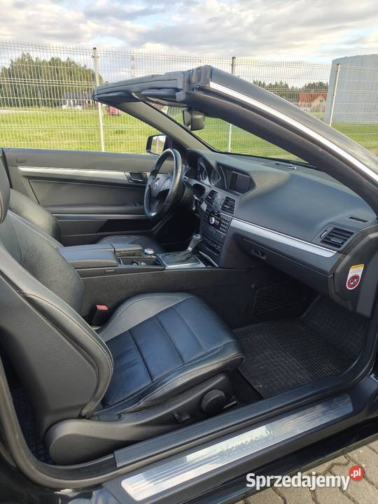 Mercedes E klasa Cabrio w207 Rok produkcji 2010 Słupsk