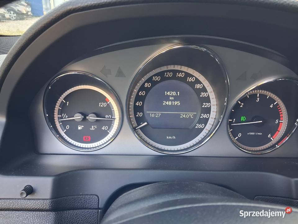 MercedesBenz C220 CDI 2010r elektryczne lusterka świętokrzyskie Starachowice