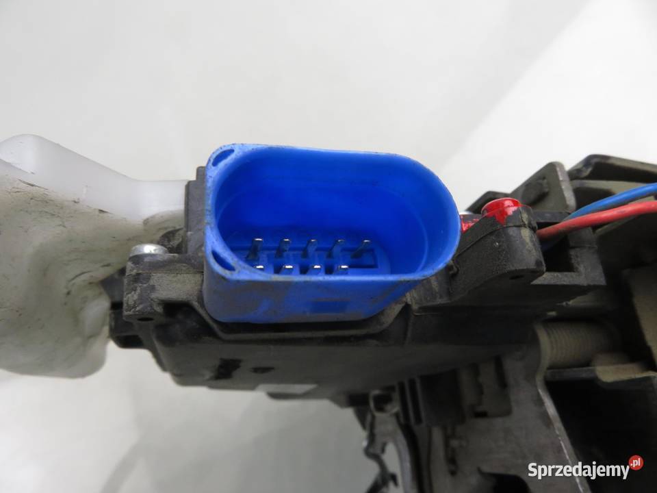 ZAMEK PRAWY PRZEDNI VW CADDY III 3D1837016AC osobowe