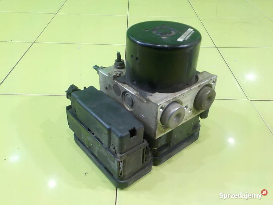 VW GOLF VI 20 TDI AUT 09r HB 5D pompa ABS mazowieckie Suków sprzedam