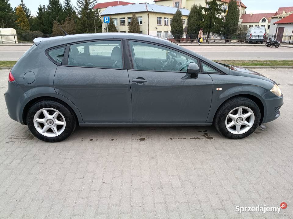 Seat Leon welurowa tapicerka Brodnica