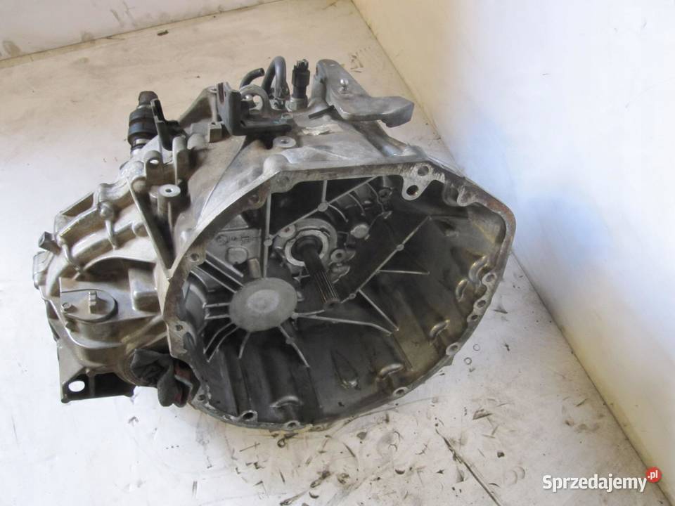 RENAULT KOLEOS 20 DCI 08r 147 150 JY70D SKRZYNIA osobowe świętokrzyskie sprzedam