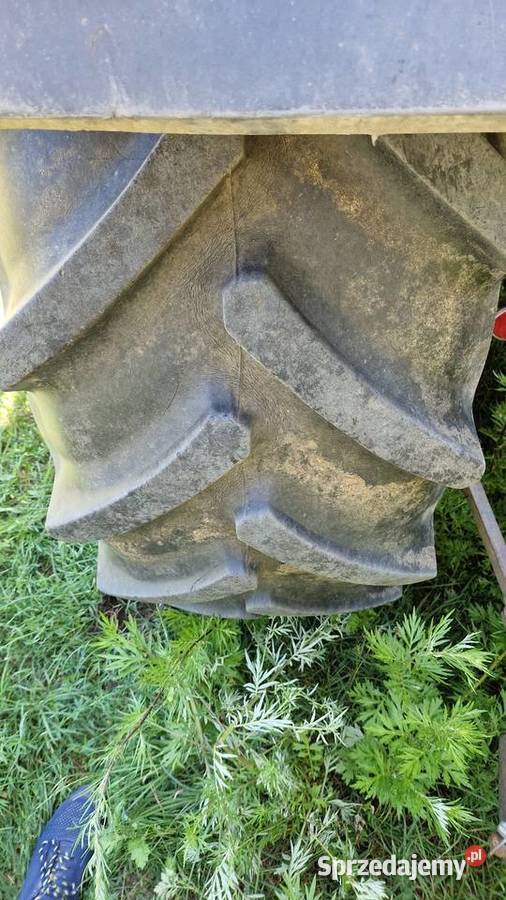 Opona 48070 R34 Continental Trelleborg Pełch