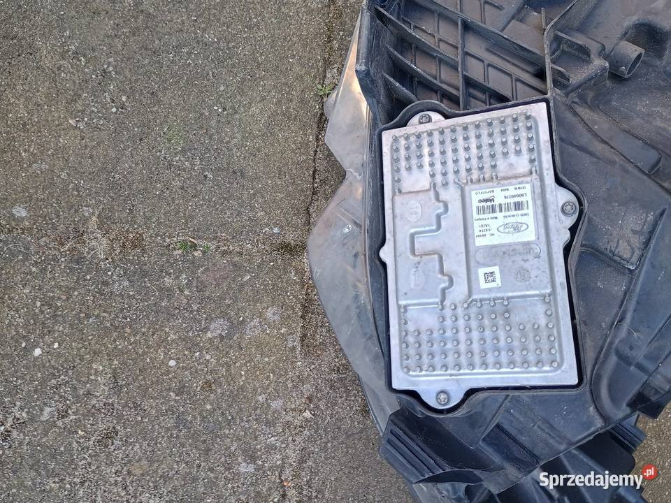 Lampa prawa przód full LED Ford S MK2 Europa Oświetlenie Czersk