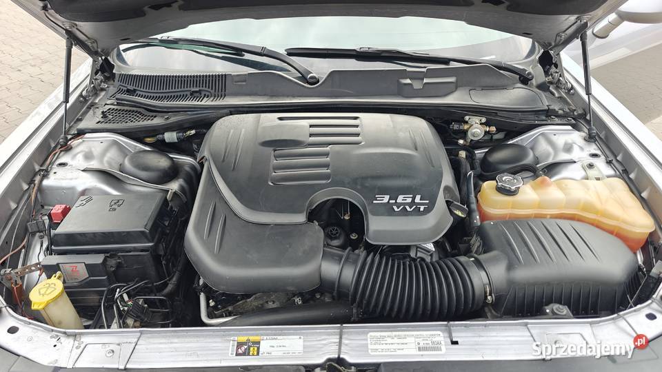 Dodge Challenger 36 V6 2014 benzynaLPG sprzedam gniazdo AUX śląskie Rudniki