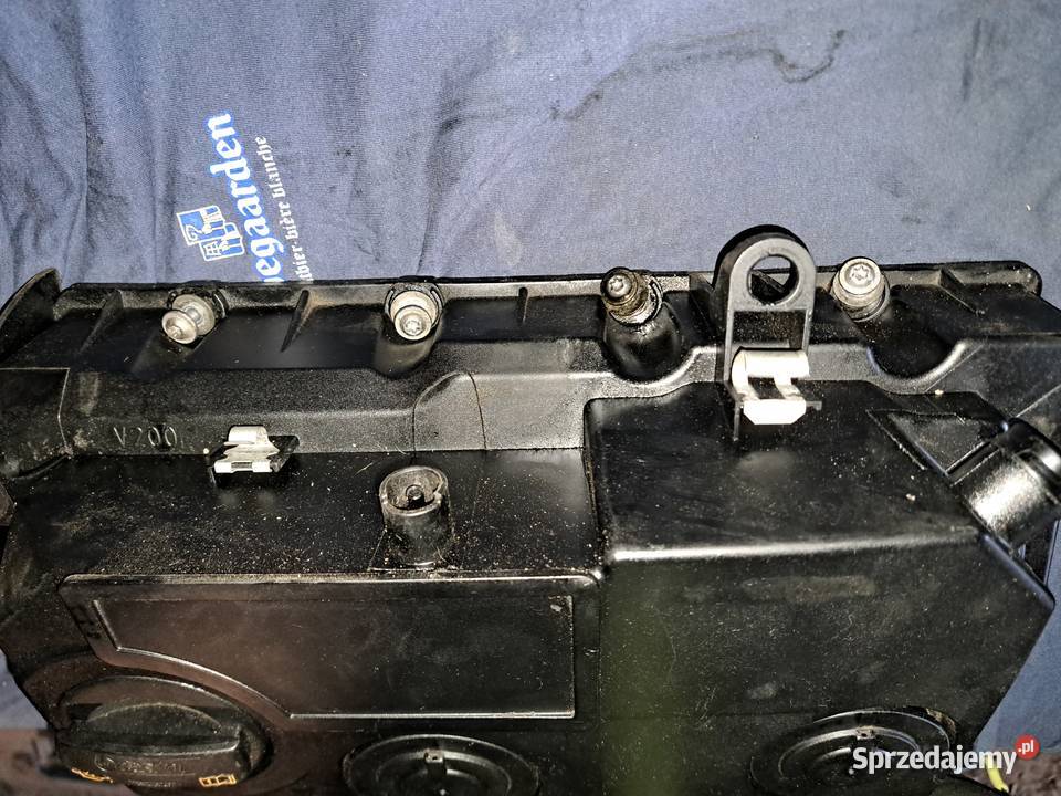 Pokrywa zaworów 20 tdi BMP Starkowo