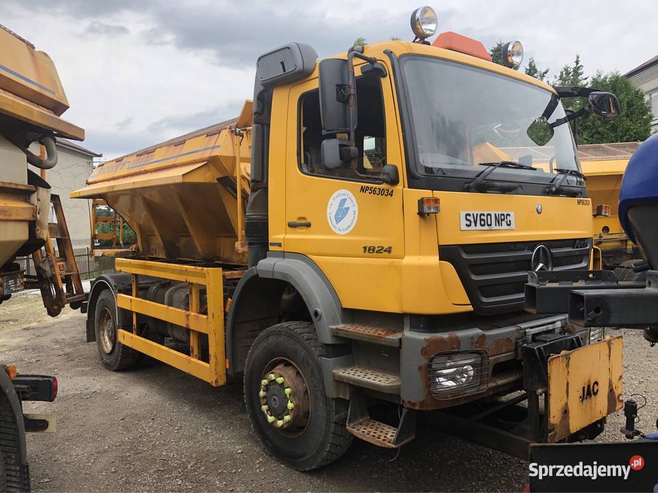 Mercedes Axor Piaskarka solarka pług schmidt 4x4 podkarpackie Ropczyce