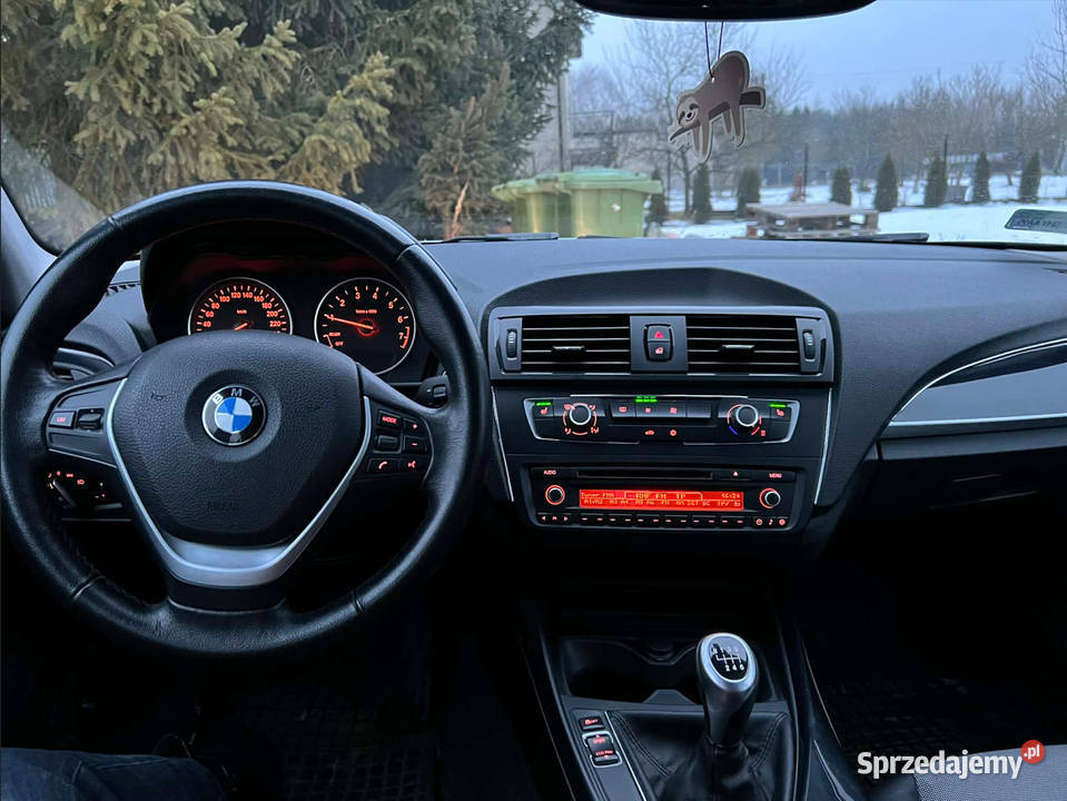 BMW Seria 1 116i Urban Line Samochody osobowe Myszków sprzedam