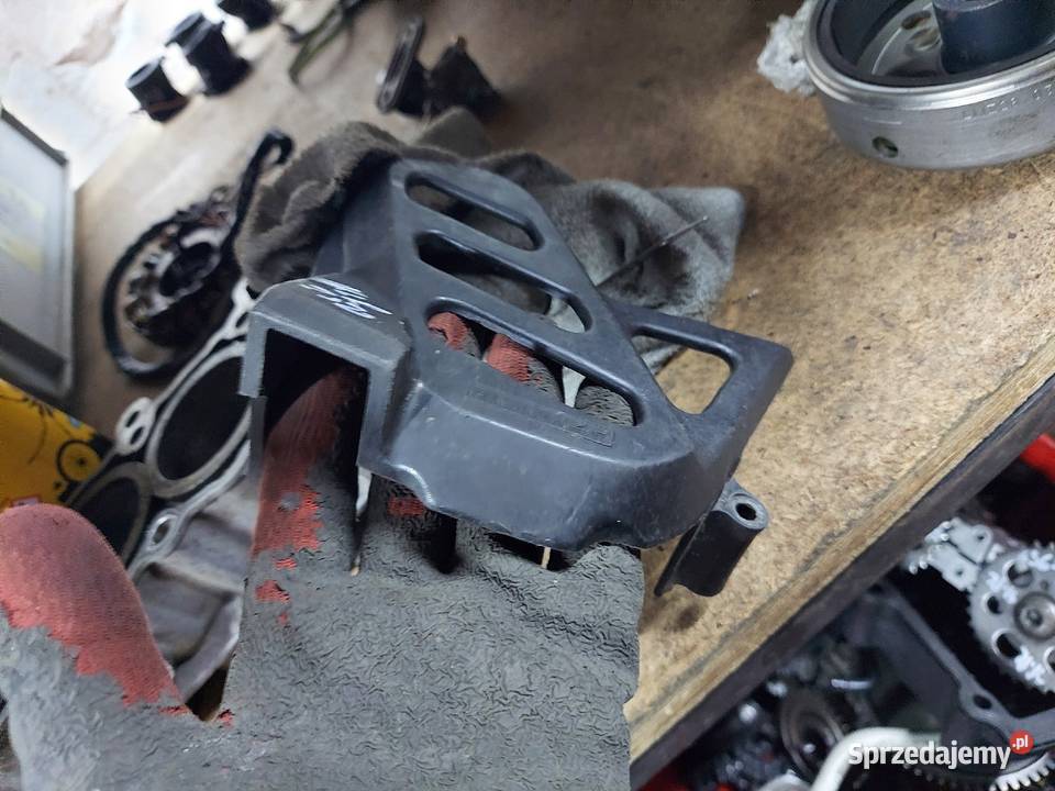 Kawasaki klr 250 osłona zębatki łańcucha pokrywa Jelenia Góra