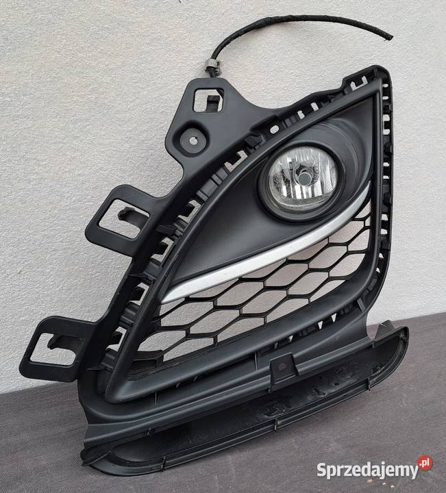 GDK250C21 kratka zderzaka halogenu lewa Mazda 6 Mielęcin