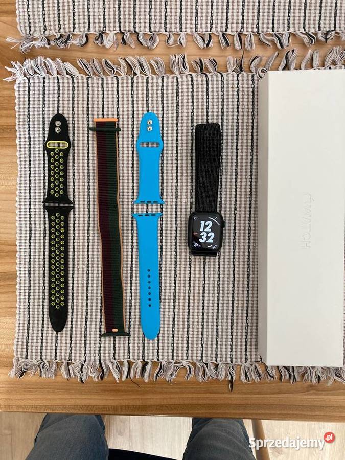 Apple iWatch series 7 45mm midnight