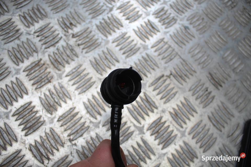 PRZEWÓD FILTRA WĘGLOWEGO VW GOLF V 1J0201246B sprzedam