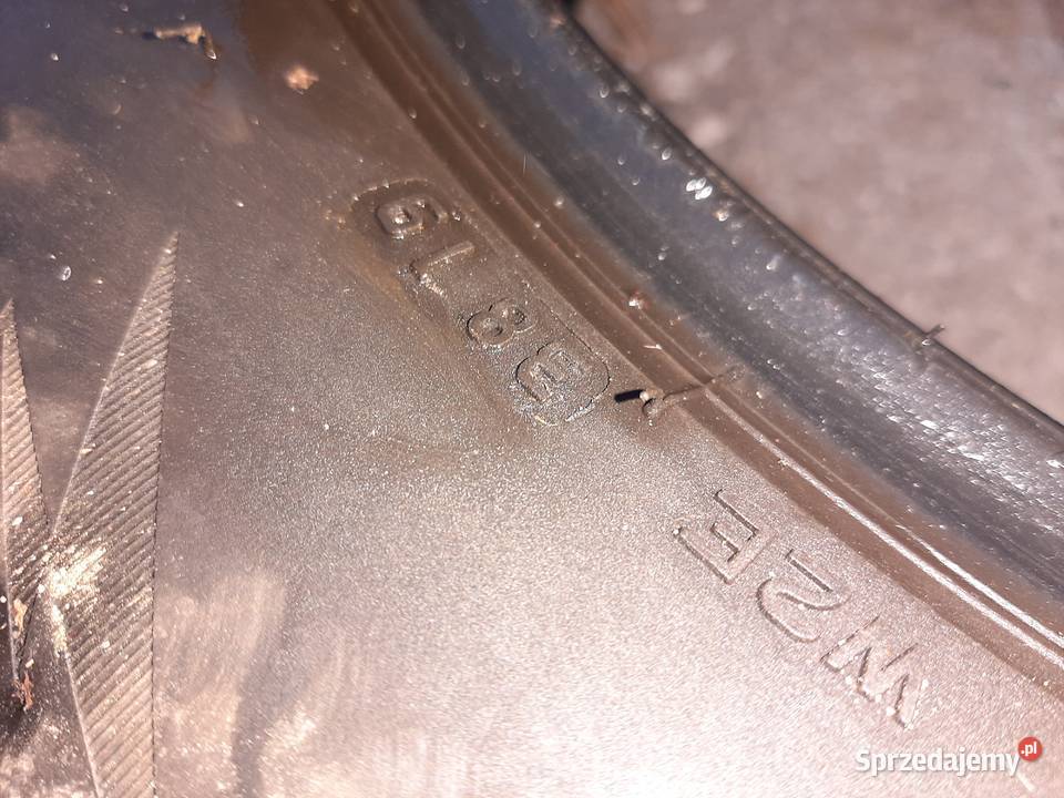 Opona 1 bridgestone blizzak lm005 23555 r17 Strzyżewice
