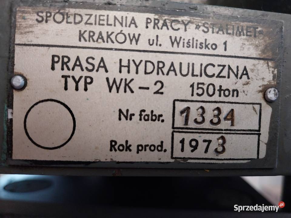 STANOWISKO DO PRASOWANIA PROSZKÓW W POLU Warszawa