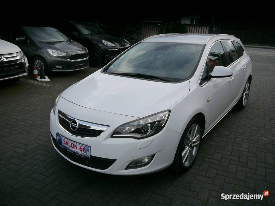 Opel Astra 14t Xenon Skóra Stan b autoalarm Częstochowa sprzedam