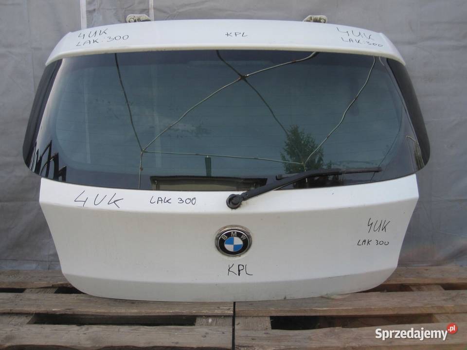BMW E81 E87 LIFT 11r klapa tył kompletna świętokrzyskie