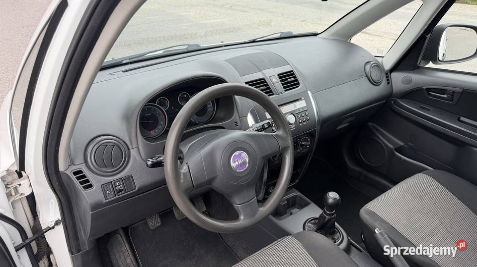 Fiat Sedici 16 benzyna 2009 Klima gniazdo AUX Konin