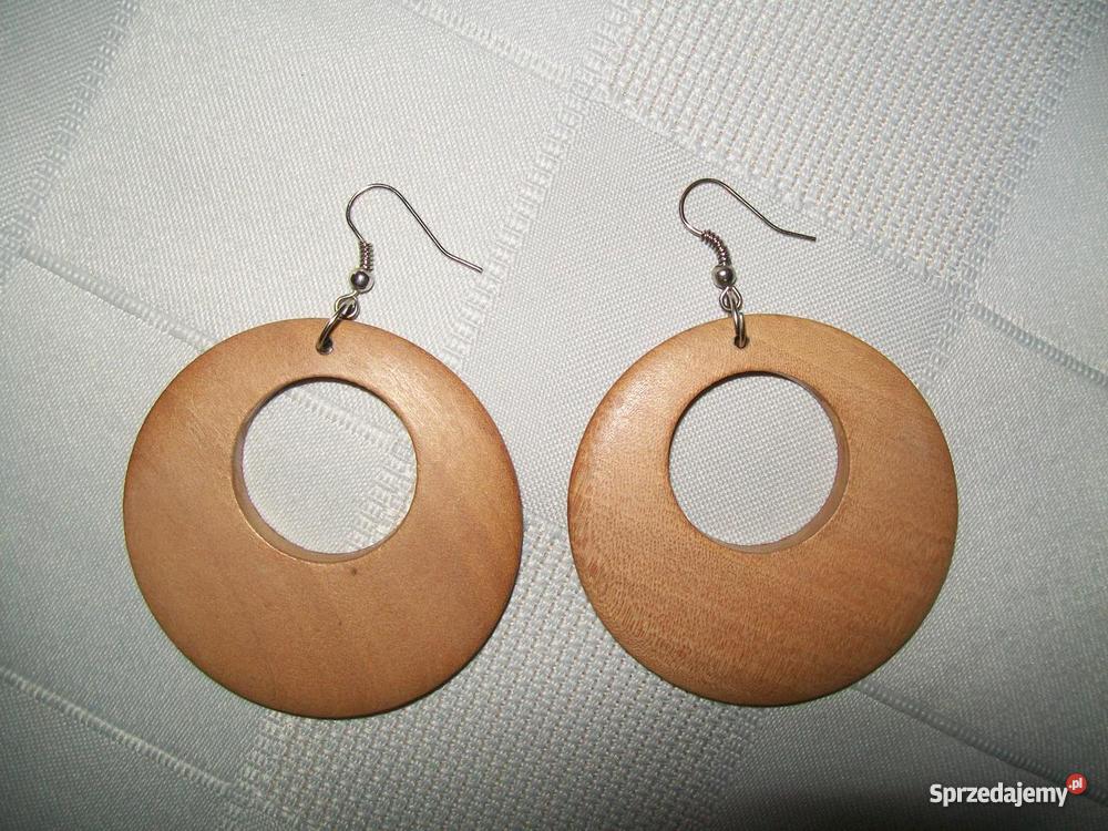 Wiosenna sukienka 38 kolczyki