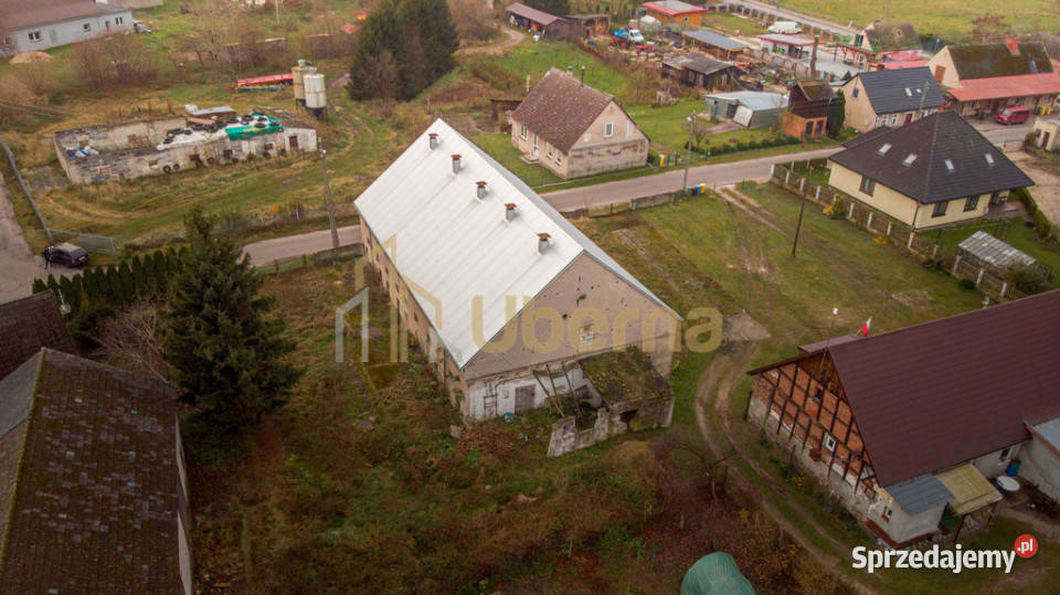 Obiekt magazynowogospodarczy o pow ok 350 m2 Błotno