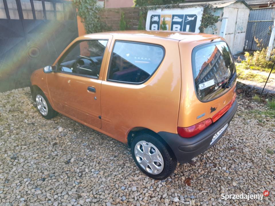 Fiat Seicento 900 pomarańczowy
