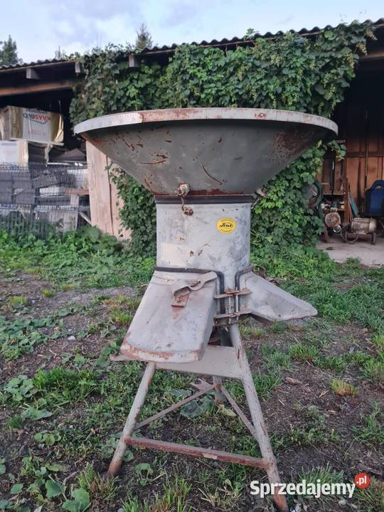 Śrutownik bijakowy Bąk z silnikiem 75kW Pozostałe