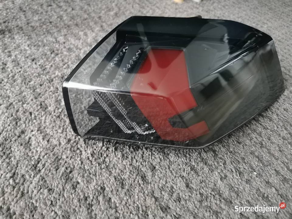Lampa tylna prawa strona Peugeot 2008 2 2021 Pielgrzymka sprzedam