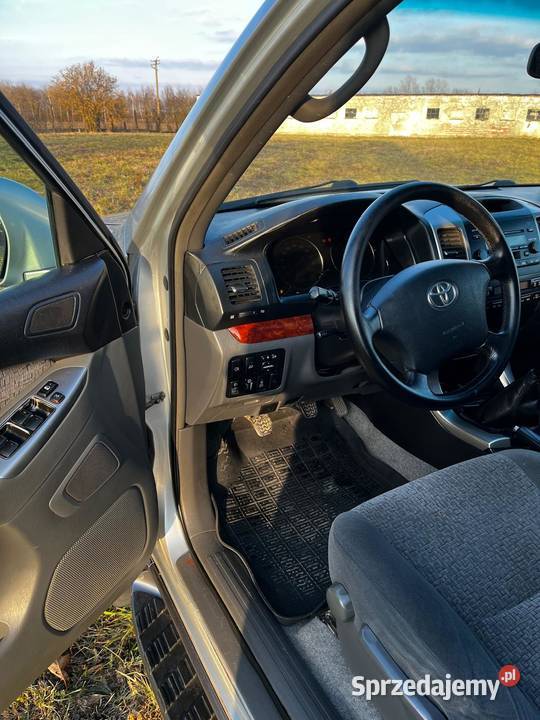 TOYOTA LAND CRUISER 120 PRADO nieuszkodzony