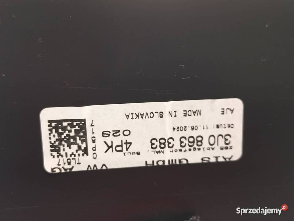 OSŁONA SCHOWEK TUNELU ŚRODKOWEGO 3J0863383 Skoda świętokrzyskie
