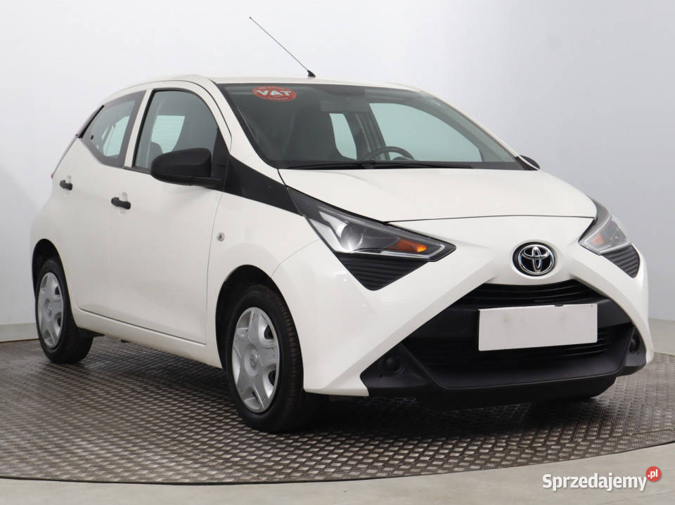 Toyota Aygo 10 VVTi Rok produkcji 2019 dolnośląskie Bielany Wrocławskie