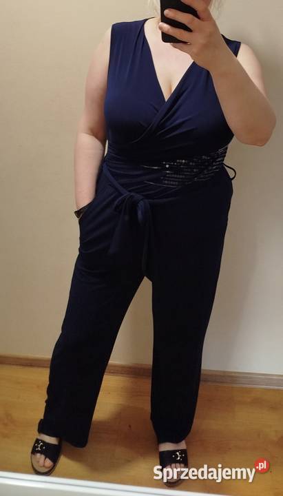 Elegancki kombinezon rozmiar 4446 Biecz