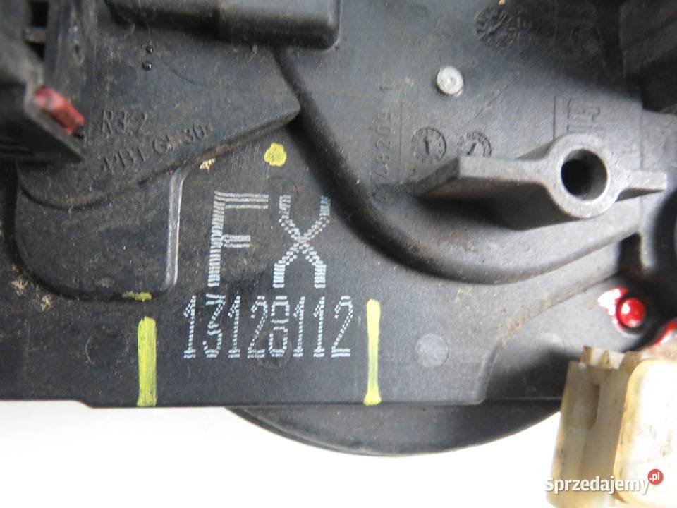 ZAMEK PRAWY PRZEDNI OPEL ASTRA III H 13128112 Zamki, wkładki i kluczyki małopolskie